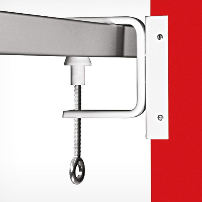 Струбцина с вертикальным П-держателем вывесок CLAMP HOLDER-90 EPG